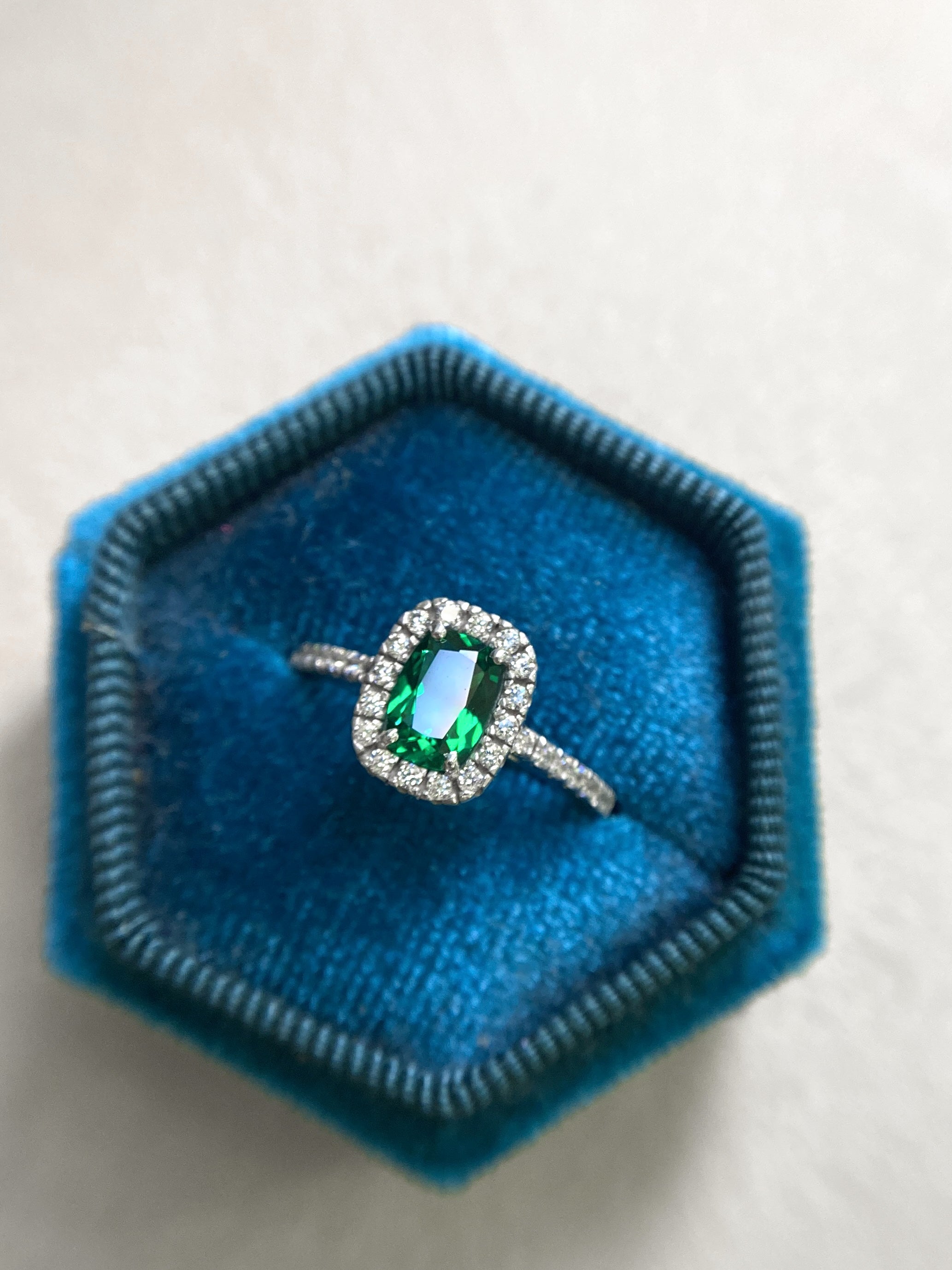 KATE HALO VERDE SMERALDO