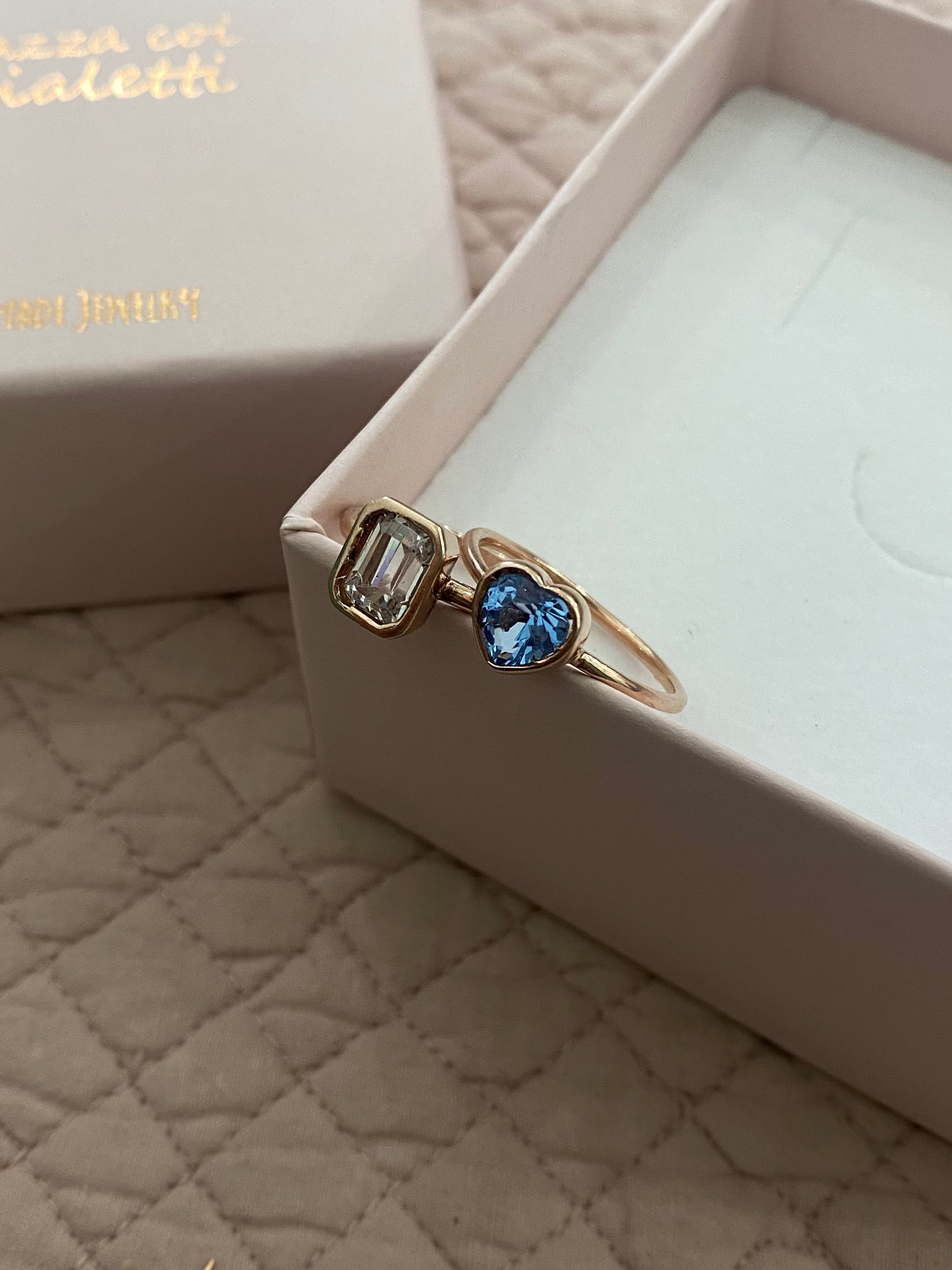 Anello Rettangolo Battuto