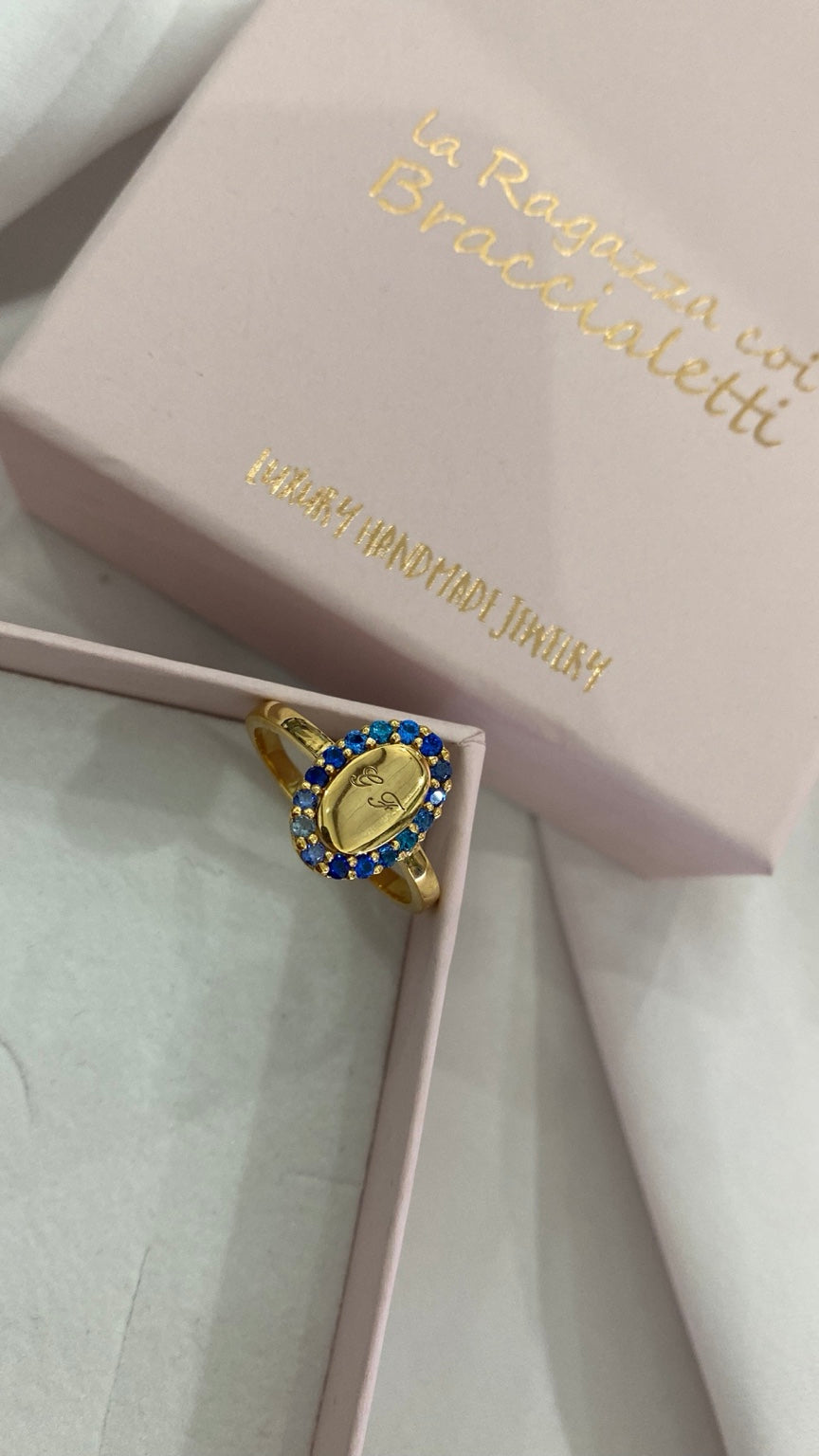 Anello Aurea - fotografia originale