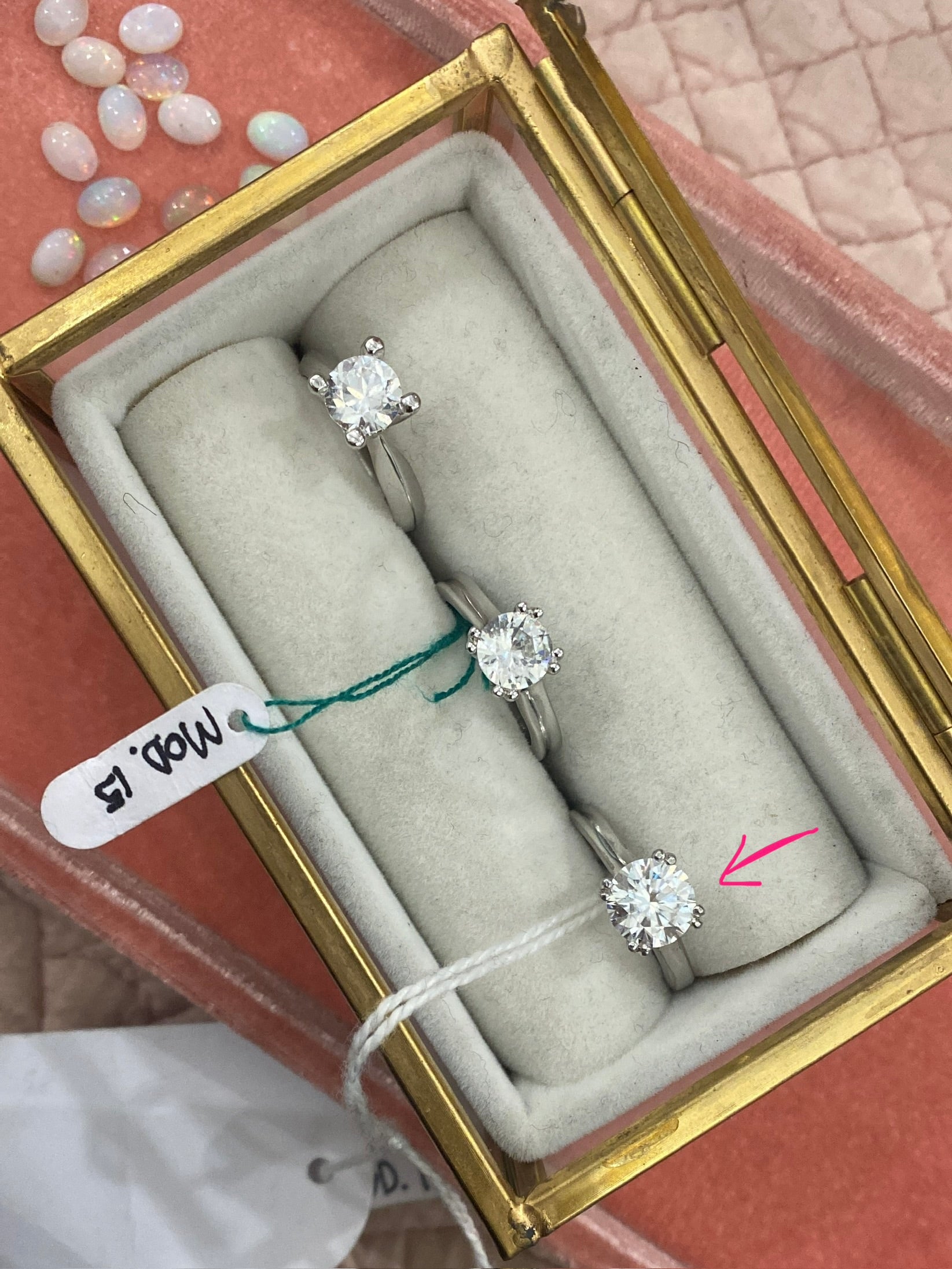 ANELLO SOLITARIO 8mm con MOISSANITE